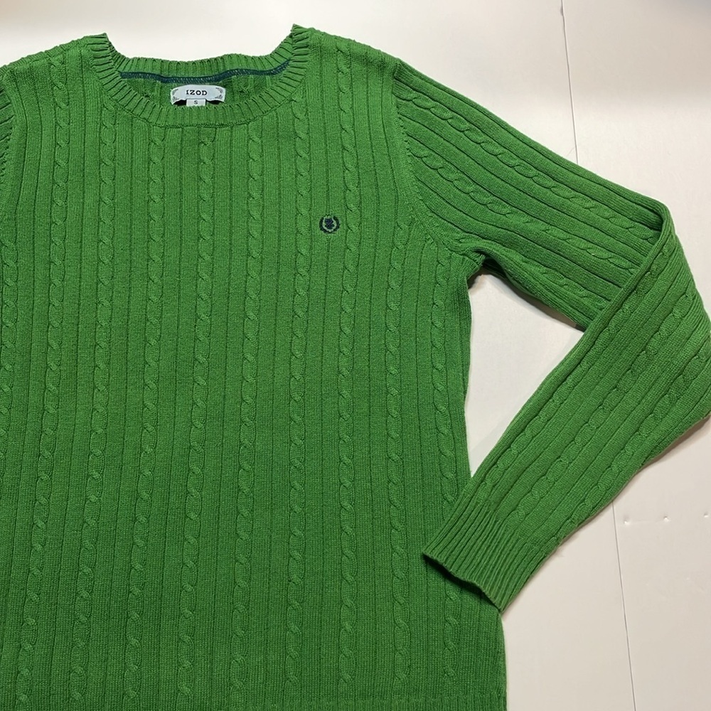 Izod women’s green cable knit long sleeve crewneck sweater. Size S. - Picture 2 of 7